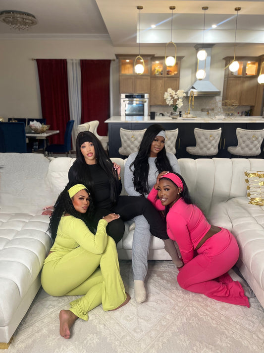 Come Chill With Me 4 Piece Set